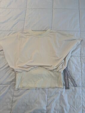 NWT Missguided Balloon Sleeve Crop Athletic Women's T-Shirt Large Cream Y2K
